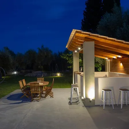 Villa Artemis *