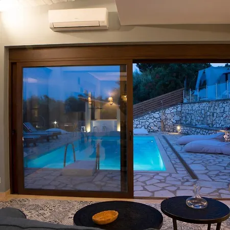 Villa Artemis Nikiana