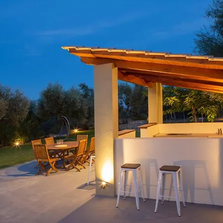Villa Artemis *